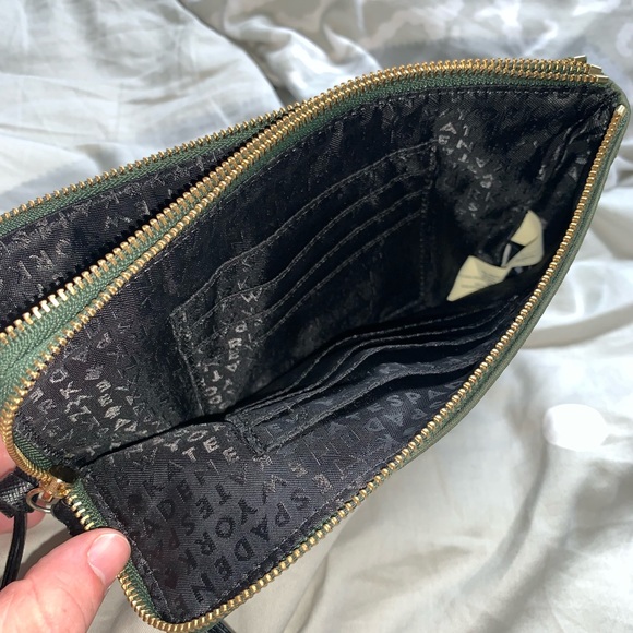 Like new green Kate Spade wristlet/wallet! $65 - Picture 7 of 7